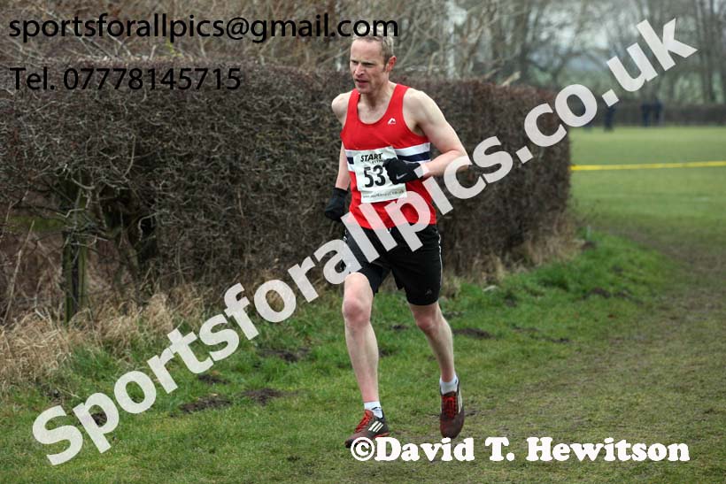 Veteran mens 2018 Durham Cathedral Cross Country Relays. Photo:  David T. Hewitson/Sports for All Pics